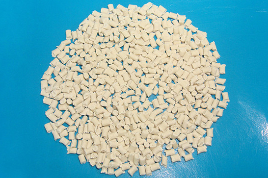 如何使用鹵素水分儀測定PA46材料水分含量